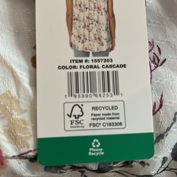 Buffalo David Bitton Printed Floral Jacquard Flutter Sleeve Tie Front Top XL - Picture 15 of 15
